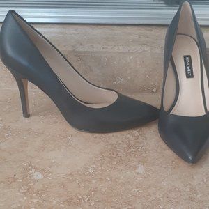 NAVY Blue Nine West Pumps